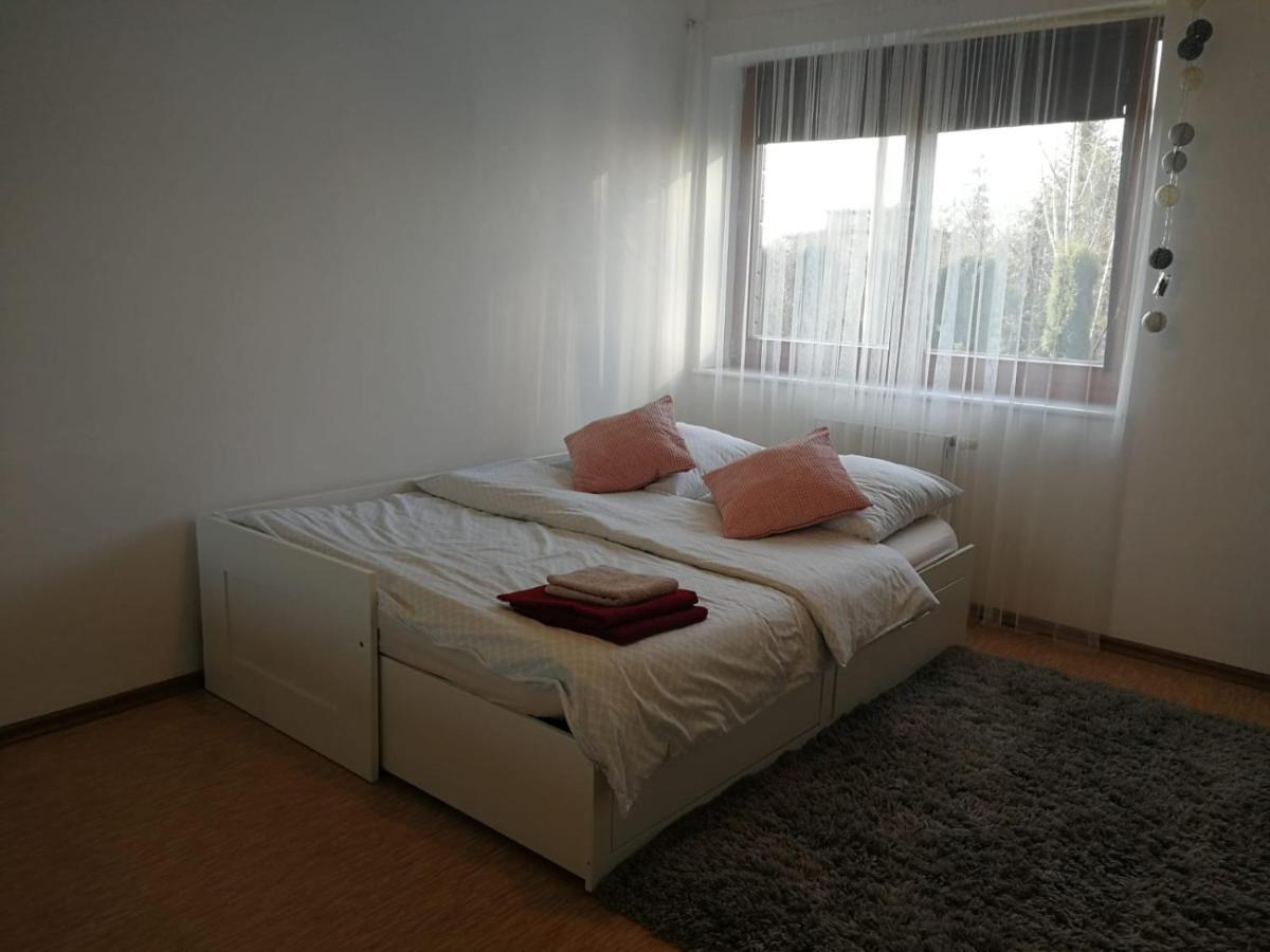 Apartament Zeta Park Centrum 乌斯特龙 外观 照片